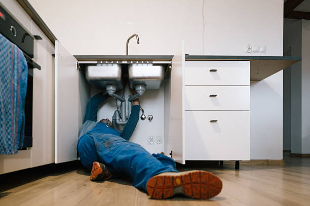 Professional Emergency Plumber technician working in Thomasville, PA